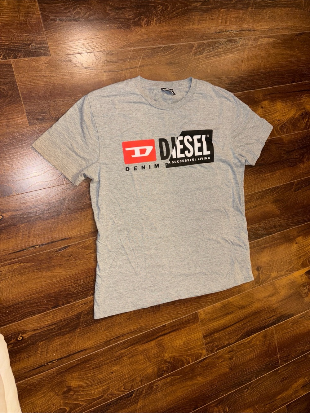 Vintage Diesel Big logo t-shirt retro rare size L color gray